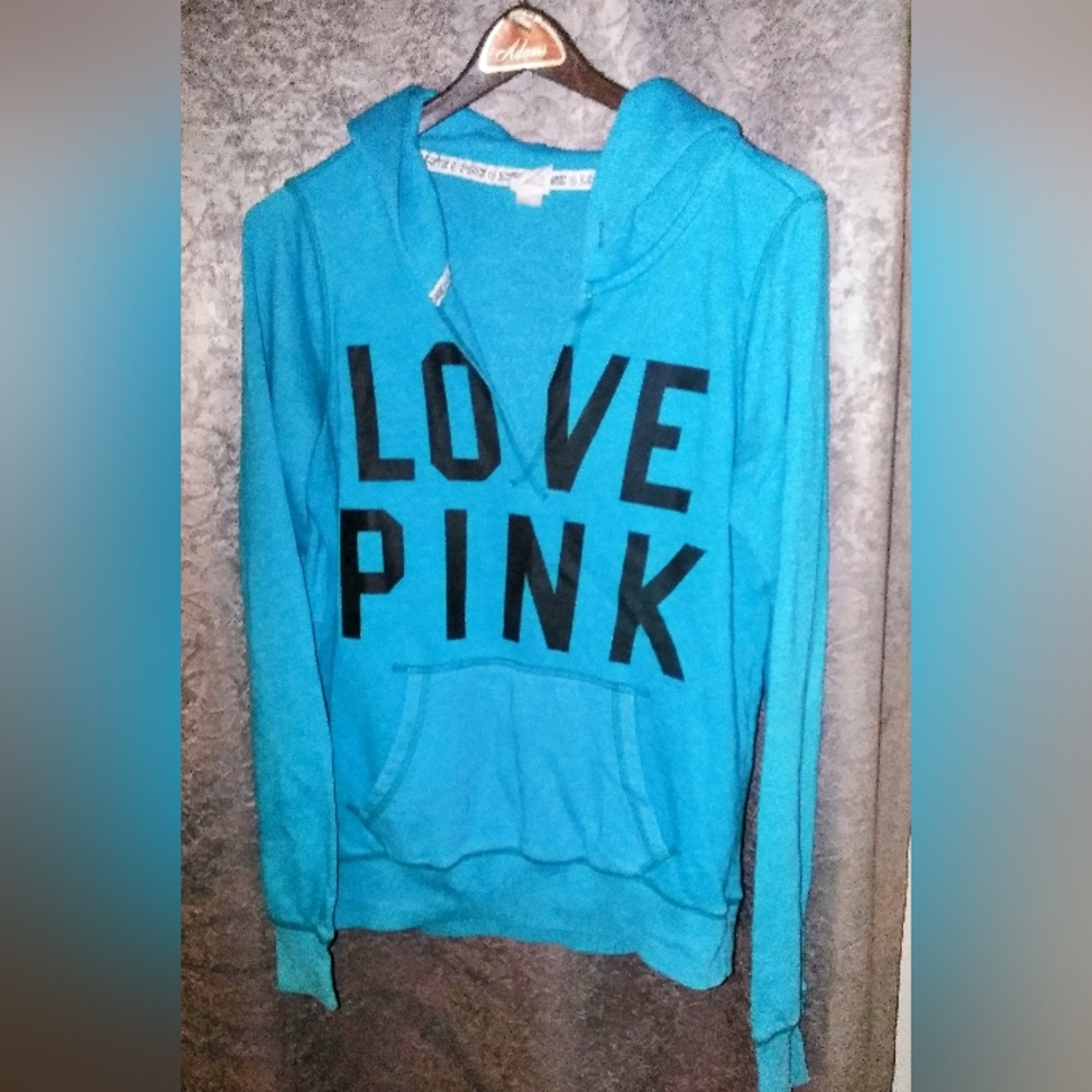 EUC PINK, VS, beautiful blue 💙
